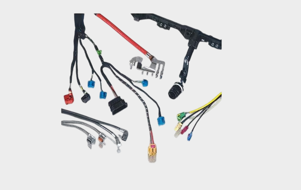 TE Connectivity AMP Connectors (8) TE Connectivity AMP Connectors (8)